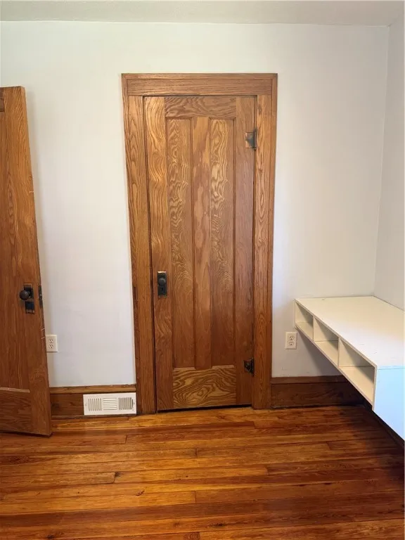 496 Ridge Road, Webster, New York 14580, Webster, New York 14580, 3 Bedrooms Bedrooms, 8 Rooms Rooms,1 BathroomBathrooms,Residential Lease,For Rent,496 Ridge Road, Webster, New York 14580,0,R1648210