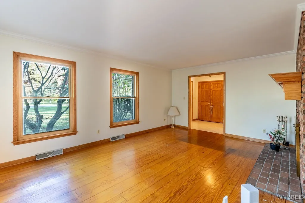 2275 Dodge Road, Amherst, New York 14051, Amherst, New York 14051, 3 Bedrooms Bedrooms, 6 Rooms Rooms,2 BathroomsBathrooms,Residential,For Sale,2275 Dodge Road, Amherst, New York 14051,0,B1648211