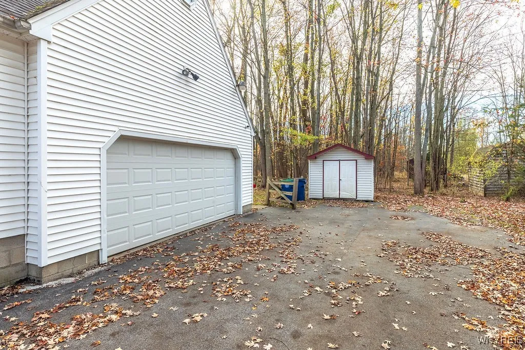 2275 Dodge Road, Amherst, New York 14051, Amherst, New York 14051, 3 Bedrooms Bedrooms, 6 Rooms Rooms,2 BathroomsBathrooms,Residential,For Sale,2275 Dodge Road, Amherst, New York 14051,0,B1648211