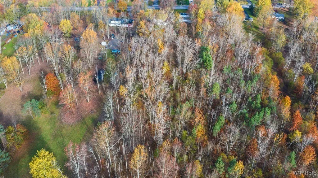 2275 Dodge Road, Amherst, New York 14051, Amherst, New York 14051, 3 Bedrooms Bedrooms, 6 Rooms Rooms,2 BathroomsBathrooms,Residential,For Sale,2275 Dodge Road, Amherst, New York 14051,0,B1648211