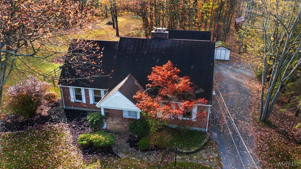 2275 Dodge Road, Amherst, New York 14051, Amherst, New York 14051, 3 Bedrooms Bedrooms, 6 Rooms Rooms,2 BathroomsBathrooms,Residential,For Sale,2275 Dodge Road, Amherst, New York 14051,0,B1648211