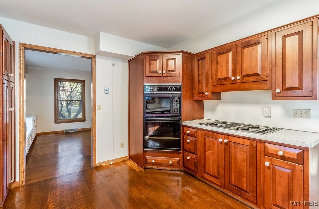 2275 Dodge Road, Amherst, New York 14051, Amherst, New York 14051, 3 Bedrooms Bedrooms, 6 Rooms Rooms,2 BathroomsBathrooms,Residential,For Sale,2275 Dodge Road, Amherst, New York 14051,0,B1648211