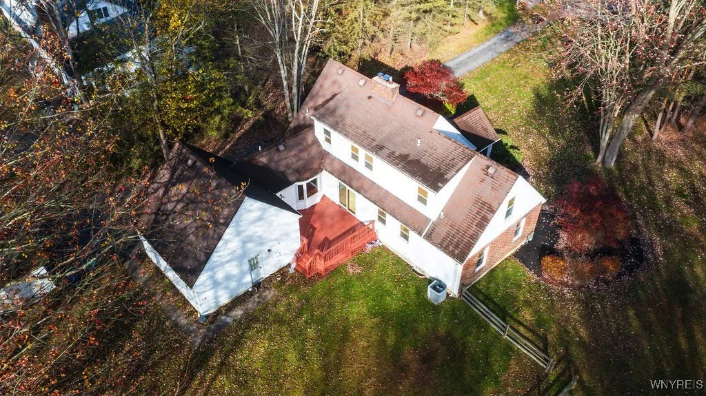 2275 Dodge Road, Amherst, New York 14051, Amherst, New York 14051, 3 Bedrooms Bedrooms, 6 Rooms Rooms,2 BathroomsBathrooms,Residential,For Sale,2275 Dodge Road, Amherst, New York 14051,0,B1648211