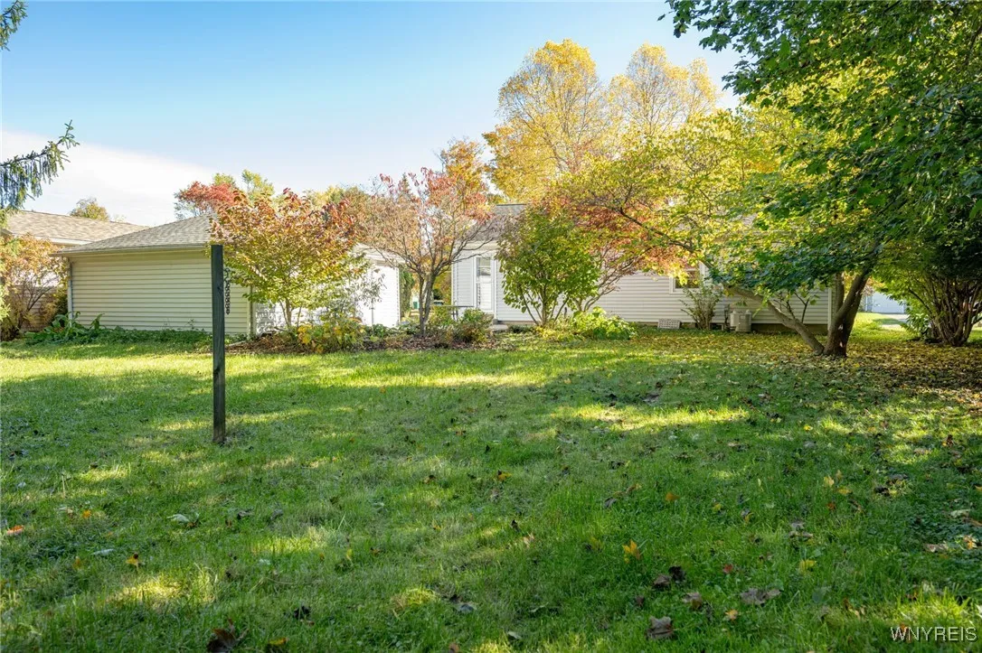 99 Milford Street, Hamburg, New York 14075, Hamburg, New York 14075, 2 Bedrooms Bedrooms, 4 Rooms Rooms,1 BathroomBathrooms,Residential,For Sale,99 Milford Street, Hamburg, New York 14075,0,B1648202