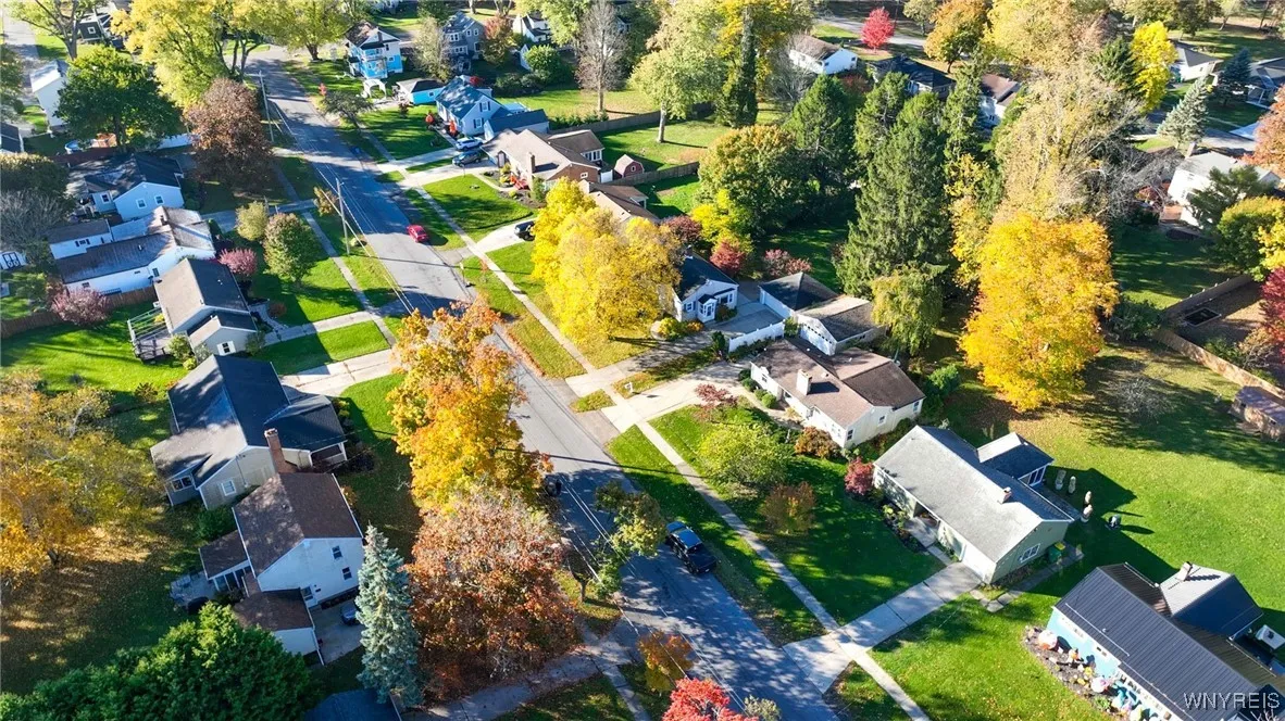 99 Milford Street, Hamburg, New York 14075, Hamburg, New York 14075, 2 Bedrooms Bedrooms, 4 Rooms Rooms,1 BathroomBathrooms,Residential,For Sale,99 Milford Street, Hamburg, New York 14075,0,B1648202