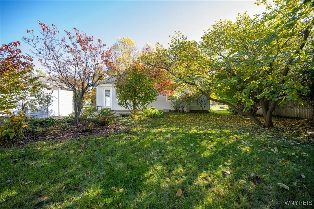 99 Milford Street, Hamburg, New York 14075, Hamburg, New York 14075, 2 Bedrooms Bedrooms, 4 Rooms Rooms,1 BathroomBathrooms,Residential,For Sale,99 Milford Street, Hamburg, New York 14075,0,B1648202