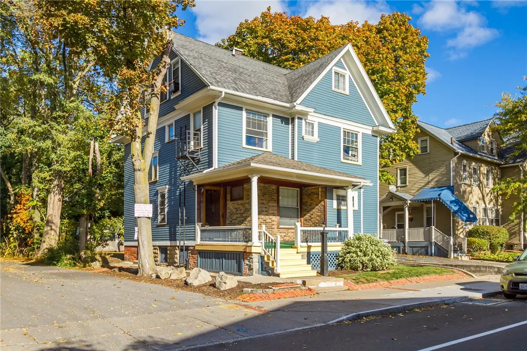 110 Park Avenue, Rochester, New York 14607, Rochester, New York 14607, 5 Bedrooms Bedrooms, ,Multi Family,For Sale,110 Park Avenue, Rochester, New York 14607,0,R1647664