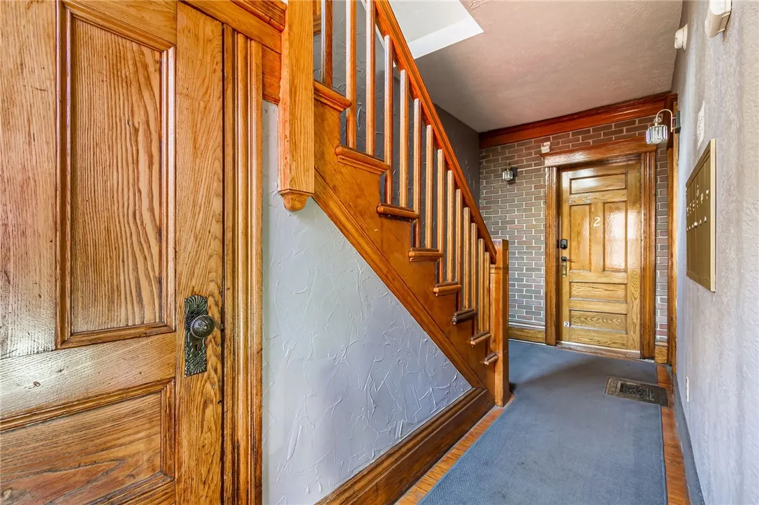 110 Park Avenue, Rochester, New York 14607, Rochester, New York 14607, 5 Bedrooms Bedrooms, ,Multi Family,For Sale,110 Park Avenue, Rochester, New York 14607,0,R1647664