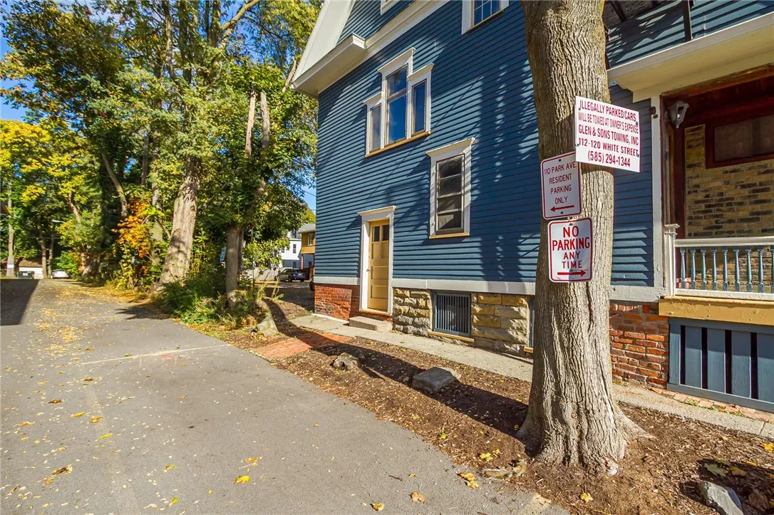 110 Park Avenue, Rochester, New York 14607, Rochester, New York 14607, 5 Bedrooms Bedrooms, ,Multi Family,For Sale,110 Park Avenue, Rochester, New York 14607,0,R1647664