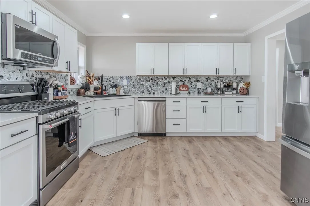 23155 Spring Valley Drive, Watertown Town, New Yor, Watertown Town, New York 13601, 5 Bedrooms Bedrooms, 14 Rooms Rooms,3 BathroomsBathrooms,Residential,For Sale,23155 Spring Valley Drive, Watertown Town, New Yor,0,S1647918