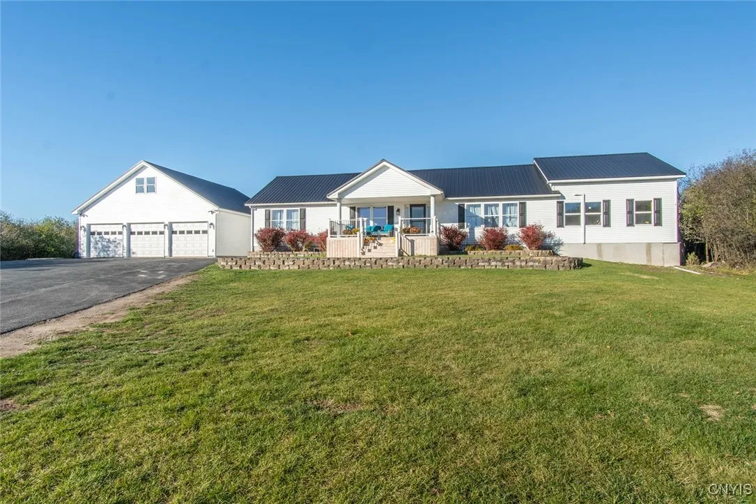 23155 Spring Valley Drive, Watertown Town, New Yor, Watertown Town, New York 13601, 5 Bedrooms Bedrooms, 14 Rooms Rooms,3 BathroomsBathrooms,Residential,For Sale,23155 Spring Valley Drive, Watertown Town, New Yor,0,S1647918