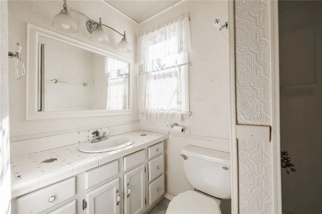 5601 Centenary Shores, Sodus, New York 14551, Sodus, New York 14551, 3 Bedrooms Bedrooms, 6 Rooms Rooms,1 BathroomBathrooms,Residential,For Sale,5601 Centenary Shores, Sodus, New York 14551,0,R1647713