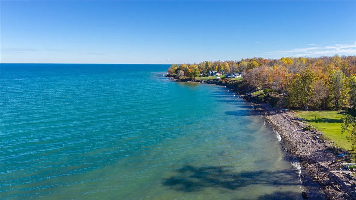 5601 Centenary Shores, Sodus, New York 14551, Sodus, New York 14551, 3 Bedrooms Bedrooms, 6 Rooms Rooms,1 BathroomBathrooms,Residential,For Sale,5601 Centenary Shores, Sodus, New York 14551,0,R1647713