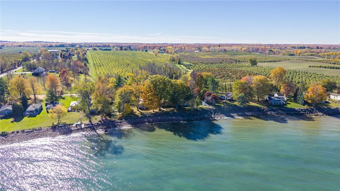 5601 Centenary Shores, Sodus, New York 14551, Sodus, New York 14551, 3 Bedrooms Bedrooms, 6 Rooms Rooms,1 BathroomBathrooms,Residential,For Sale,5601 Centenary Shores, Sodus, New York 14551,0,R1647713