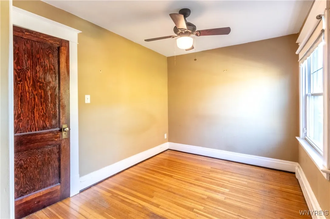 45 Tuscarora Road, Buffalo, New York 14220, Buffalo, New York 14220, 3 Bedrooms Bedrooms, 6 Rooms Rooms,1 BathroomBathrooms,Residential,For Sale,45 Tuscarora Road, Buffalo, New York 14220,0,B1648140