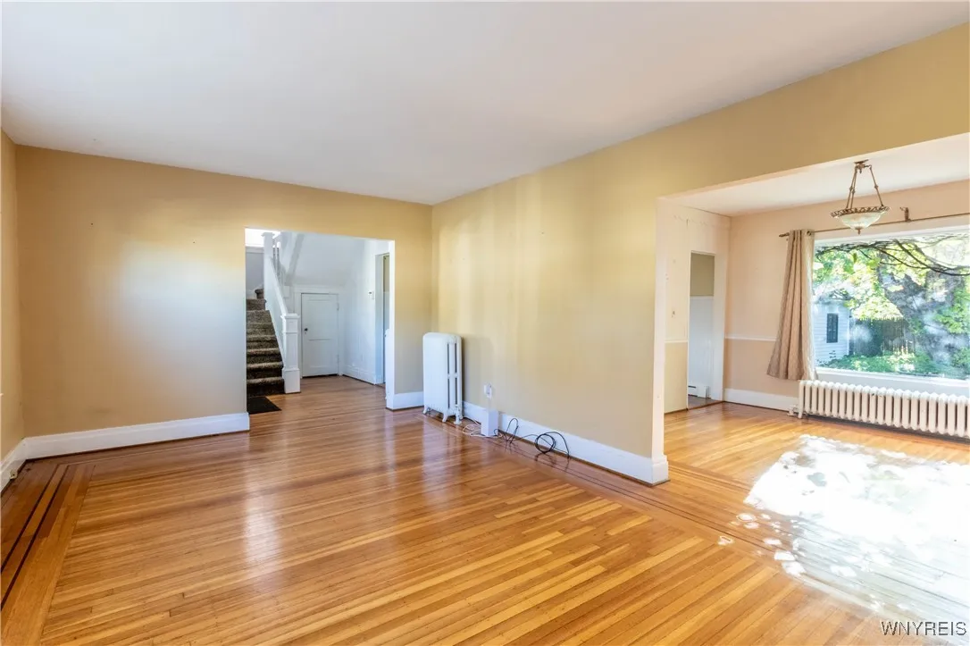 45 Tuscarora Road, Buffalo, New York 14220, Buffalo, New York 14220, 3 Bedrooms Bedrooms, 6 Rooms Rooms,1 BathroomBathrooms,Residential,For Sale,45 Tuscarora Road, Buffalo, New York 14220,0,B1648140