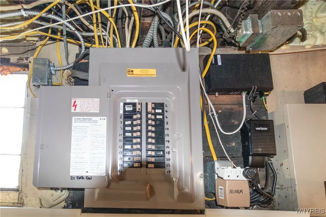 45 Tuscarora Road, Buffalo, New York 14220, Buffalo, New York 14220, 3 Bedrooms Bedrooms, 6 Rooms Rooms,1 BathroomBathrooms,Residential,For Sale,45 Tuscarora Road, Buffalo, New York 14220,0,B1648140