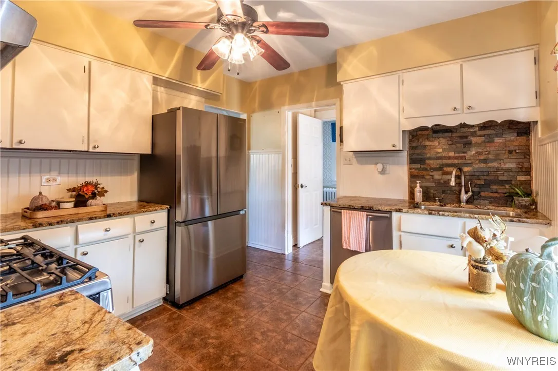 45 Tuscarora Road, Buffalo, New York 14220, Buffalo, New York 14220, 3 Bedrooms Bedrooms, 6 Rooms Rooms,1 BathroomBathrooms,Residential,For Sale,45 Tuscarora Road, Buffalo, New York 14220,0,B1648140