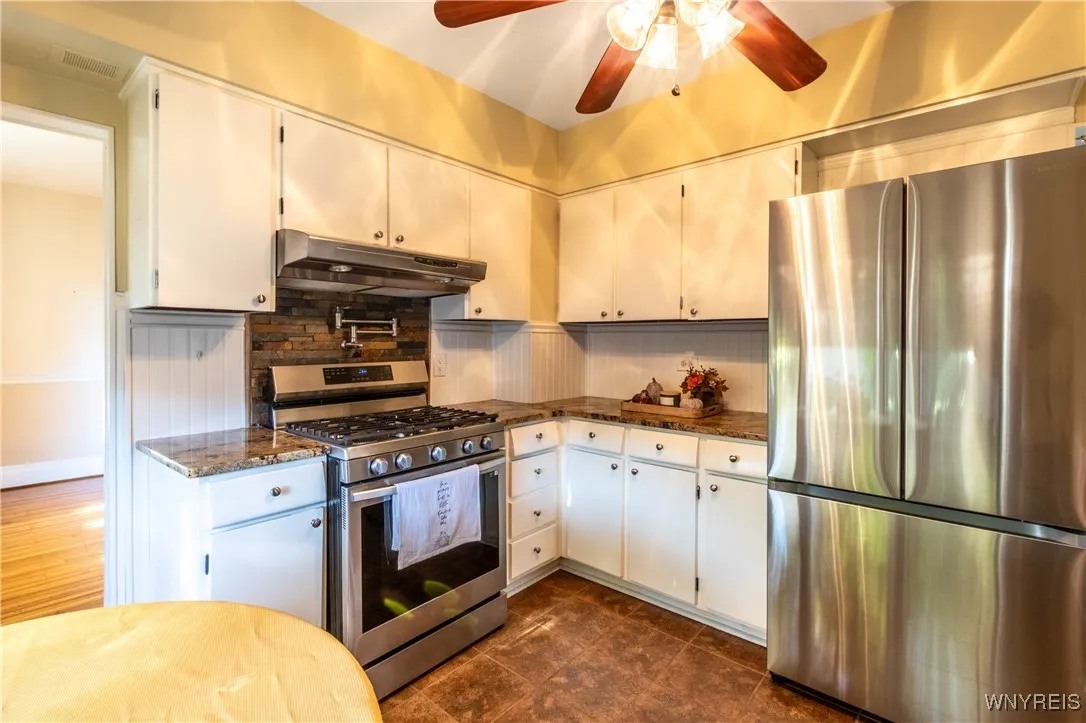 45 Tuscarora Road, Buffalo, New York 14220, Buffalo, New York 14220, 3 Bedrooms Bedrooms, 6 Rooms Rooms,1 BathroomBathrooms,Residential,For Sale,45 Tuscarora Road, Buffalo, New York 14220,0,B1648140