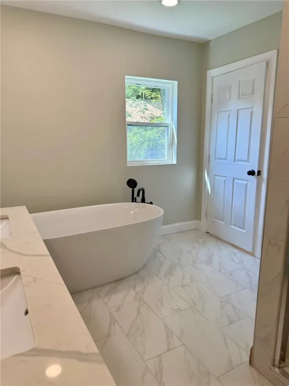 27 North Washington Avenue, Oxford, New York 13830, Oxford, New York 13830, 5 Bedrooms Bedrooms, 9 Rooms Rooms,2 BathroomsBathrooms,Residential,For Sale,27 North Washington Avenue, Oxford, New York 13830,0,R1647526