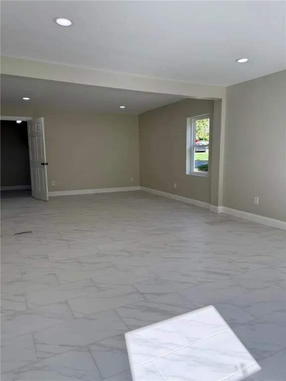 27 North Washington Avenue, Oxford, New York 13830, Oxford, New York 13830, 5 Bedrooms Bedrooms, 9 Rooms Rooms,2 BathroomsBathrooms,Residential,For Sale,27 North Washington Avenue, Oxford, New York 13830,0,R1647526