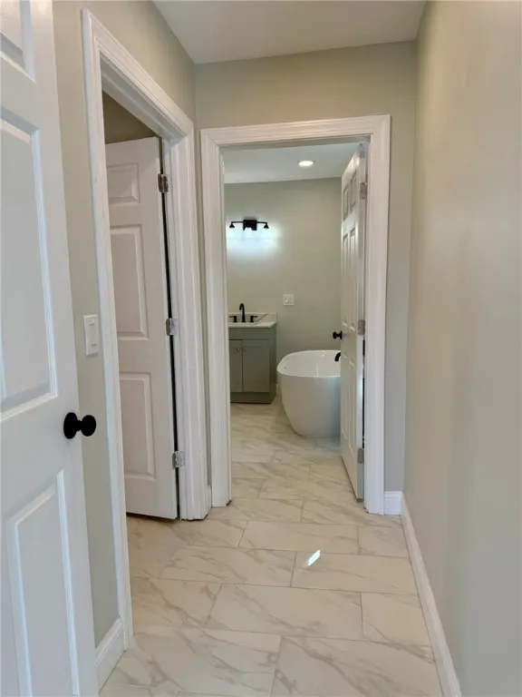 27 North Washington Avenue, Oxford, New York 13830, Oxford, New York 13830, 5 Bedrooms Bedrooms, 9 Rooms Rooms,2 BathroomsBathrooms,Residential,For Sale,27 North Washington Avenue, Oxford, New York 13830,0,R1647526