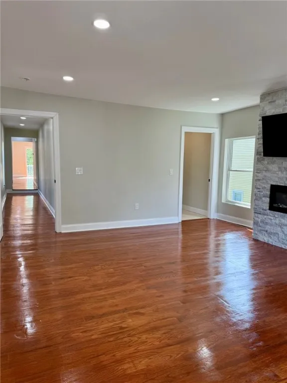 27 North Washington Avenue, Oxford, New York 13830, Oxford, New York 13830, 5 Bedrooms Bedrooms, 9 Rooms Rooms,2 BathroomsBathrooms,Residential,For Sale,27 North Washington Avenue, Oxford, New York 13830,0,R1647526