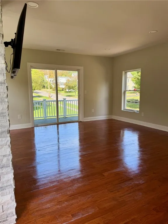 27 North Washington Avenue, Oxford, New York 13830, Oxford, New York 13830, 5 Bedrooms Bedrooms, 9 Rooms Rooms,2 BathroomsBathrooms,Residential,For Sale,27 North Washington Avenue, Oxford, New York 13830,0,R1647526