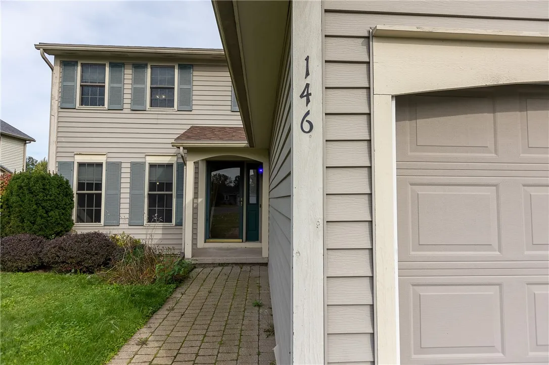 146 Hickory Manor Drive, Gates, New York 14606, Gates, New York 14606, 3 Bedrooms Bedrooms, 6 Rooms Rooms,1 BathroomBathrooms,Residential,For Sale,146 Hickory Manor Drive, Gates, New York 14606,0,R1648162