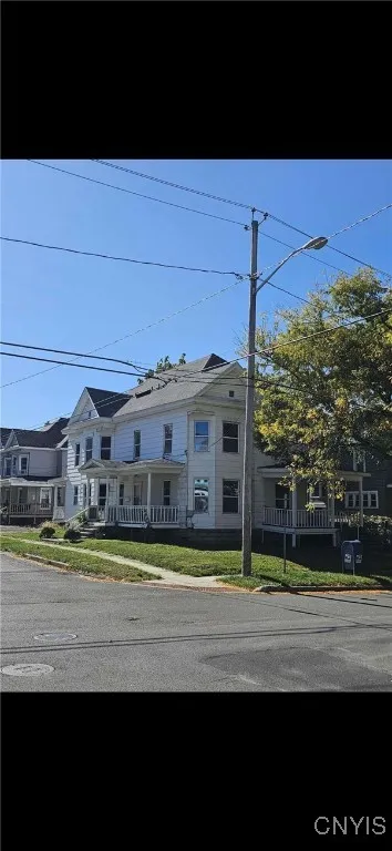 1020 Academy Street, Watertown City, New York 1360, Watertown City, New York 13601, 4 Bedrooms Bedrooms, 6 Rooms Rooms,1 BathroomBathrooms,Residential Lease,For Rent,1020 Academy Street, Watertown City, New York 1360,0,S1648248