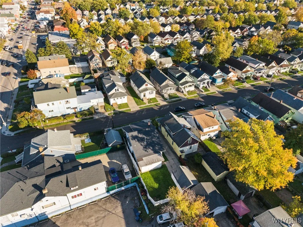 274 Newburgh Avenue, Buffalo, New York 14215, Buffalo, New York 14215, 5 Bedrooms Bedrooms, ,2 BathroomsBathrooms,Residential,For Sale,274 Newburgh Avenue, Buffalo, New York 14215,0,B1648189