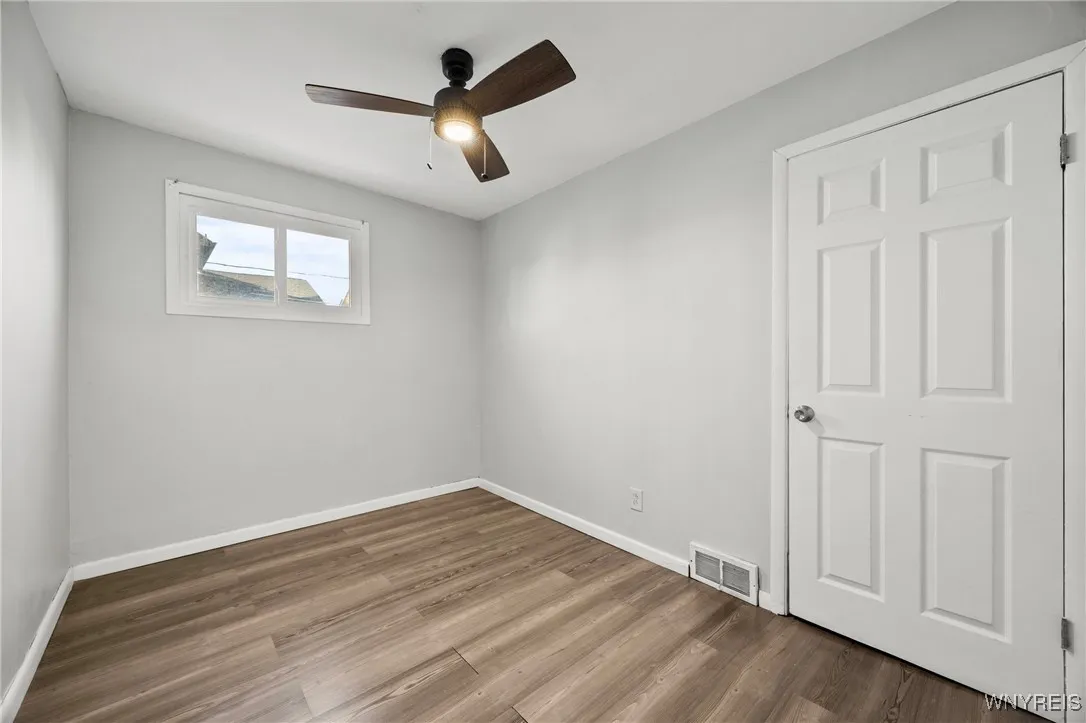 274 Newburgh Avenue, Buffalo, New York 14215, Buffalo, New York 14215, 5 Bedrooms Bedrooms, ,2 BathroomsBathrooms,Residential,For Sale,274 Newburgh Avenue, Buffalo, New York 14215,0,B1648189