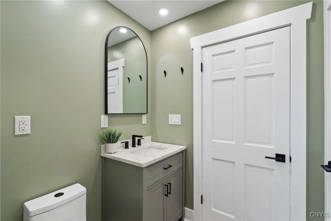 1048 County Route 20, Oswego, New York 13126, Oswego, New York 13126, 3 Bedrooms Bedrooms, 8 Rooms Rooms,2 BathroomsBathrooms,Residential,For Sale,1048 County Route 20, Oswego, New York 13126,0,S1648185