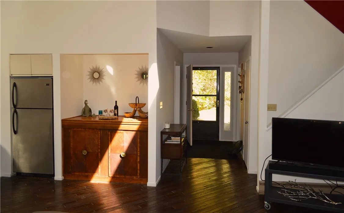 Entry into living area