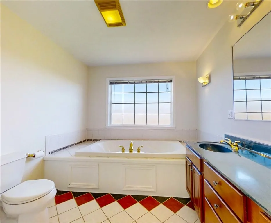 3416 Fieldstone Lane, Erwin, New York 14870, Erwin, New York 14870, 5 Bedrooms Bedrooms, 11 Rooms Rooms,3 BathroomsBathrooms,Residential,For Sale,3416 Fieldstone Lane, Erwin, New York 14870,0,R1647417