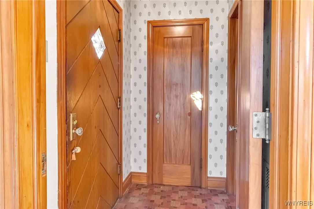 185 Audubon Drive, Amherst, New York 14226, Amherst, New York 14226, 2 Bedrooms Bedrooms, 5 Rooms Rooms,1 BathroomBathrooms,Residential,Closed,185 Audubon Drive, Amherst, New York 14226,0,B1647964