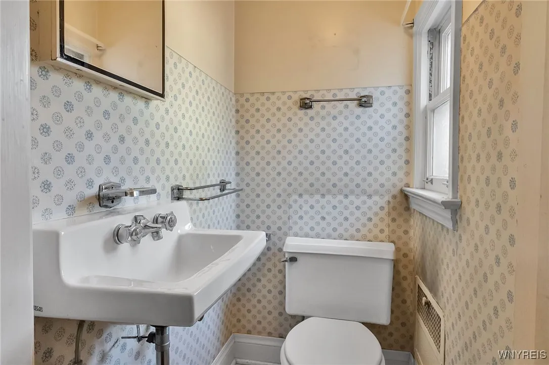 185 Audubon Drive, Amherst, New York 14226, Amherst, New York 14226, 2 Bedrooms Bedrooms, 5 Rooms Rooms,1 BathroomBathrooms,Residential,Closed,185 Audubon Drive, Amherst, New York 14226,0,B1647964