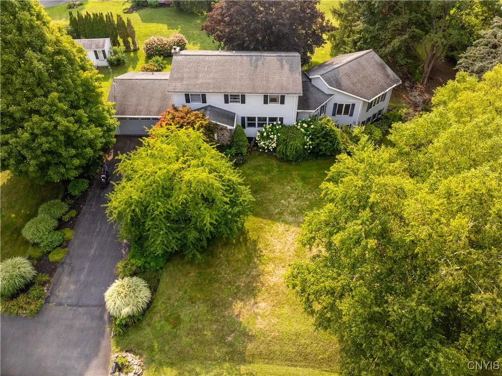 4011 College View Drive, Cortlandville, New York 1, Cortlandville, New York 13045, 4 Bedrooms Bedrooms, 14 Rooms Rooms,3 BathroomsBathrooms,Residential,For Sale,4011 College View Drive, Cortlandville, New York 1,0,S1648286