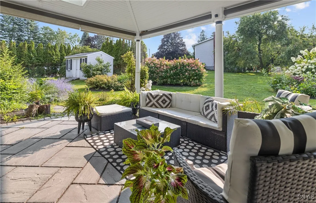 4011 College View Drive, Cortlandville, New York 1, Cortlandville, New York 13045, 4 Bedrooms Bedrooms, 14 Rooms Rooms,3 BathroomsBathrooms,Residential,For Sale,4011 College View Drive, Cortlandville, New York 1,0,S1648286