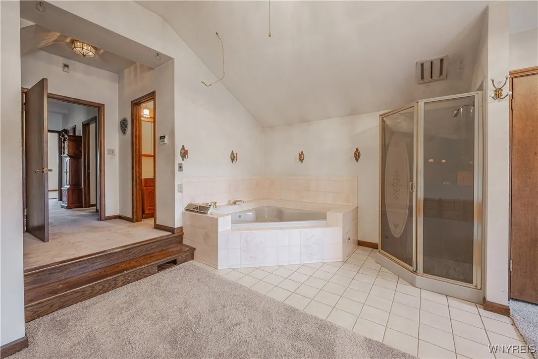 4135 Ridge Road, Cambria, New York 14094, Cambria, New York 14094, 4 Bedrooms Bedrooms, 10 Rooms Rooms,3 BathroomsBathrooms,Residential,For Sale,4135 Ridge Road, Cambria, New York 14094,0,B1648241