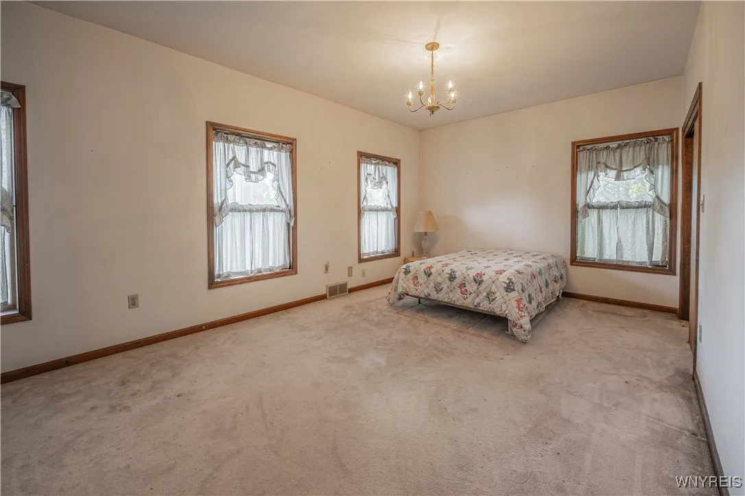 4135 Ridge Road, Cambria, New York 14094, Cambria, New York 14094, 4 Bedrooms Bedrooms, 10 Rooms Rooms,3 BathroomsBathrooms,Residential,For Sale,4135 Ridge Road, Cambria, New York 14094,0,B1648241