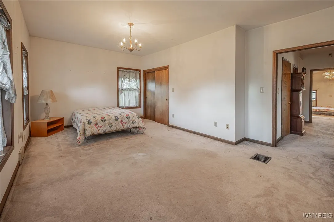 4135 Ridge Road, Cambria, New York 14094, Cambria, New York 14094, 4 Bedrooms Bedrooms, 10 Rooms Rooms,3 BathroomsBathrooms,Residential,For Sale,4135 Ridge Road, Cambria, New York 14094,0,B1648241