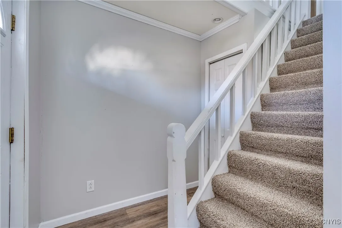 451 Portage Street, Watertown City, New York 13601, Watertown City, New York 13601, 2 Bedrooms Bedrooms, 5 Rooms Rooms,2 BathroomsBathrooms,Residential,For Sale,451 Portage Street, Watertown City, New York 13601,0,S1648306