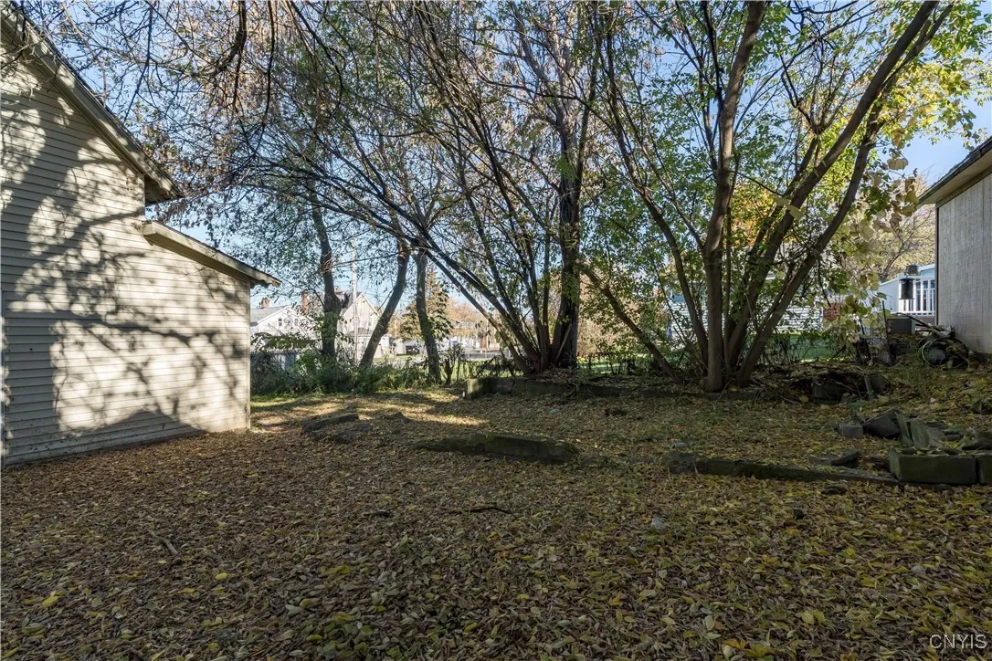 451 Portage Street, Watertown City, New York 13601, Watertown City, New York 13601, 2 Bedrooms Bedrooms, 5 Rooms Rooms,2 BathroomsBathrooms,Residential,For Sale,451 Portage Street, Watertown City, New York 13601,0,S1648306