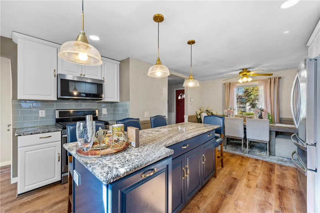 93 Burwell Road, Irondequoit, New York 14617, Irondequoit, New York 14617, 3 Bedrooms Bedrooms, 6 Rooms Rooms,1 BathroomBathrooms,Residential,For Sale,93 Burwell Road, Irondequoit, New York 14617,0,R1648283