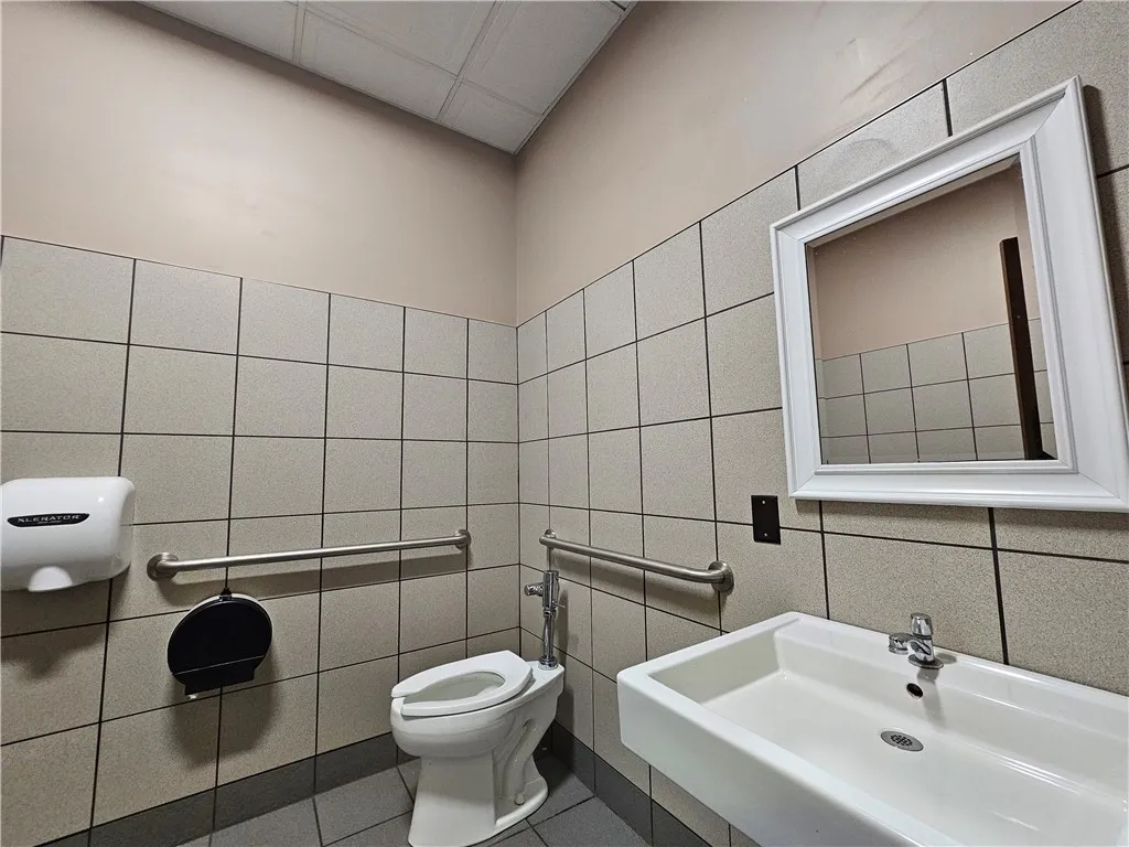 369 West Morris Street, Bath, New York 14810, Bath, New York 14810, ,Commercial Sale,For Sale,369 West Morris Street, Bath, New York 14810,0,R1647323