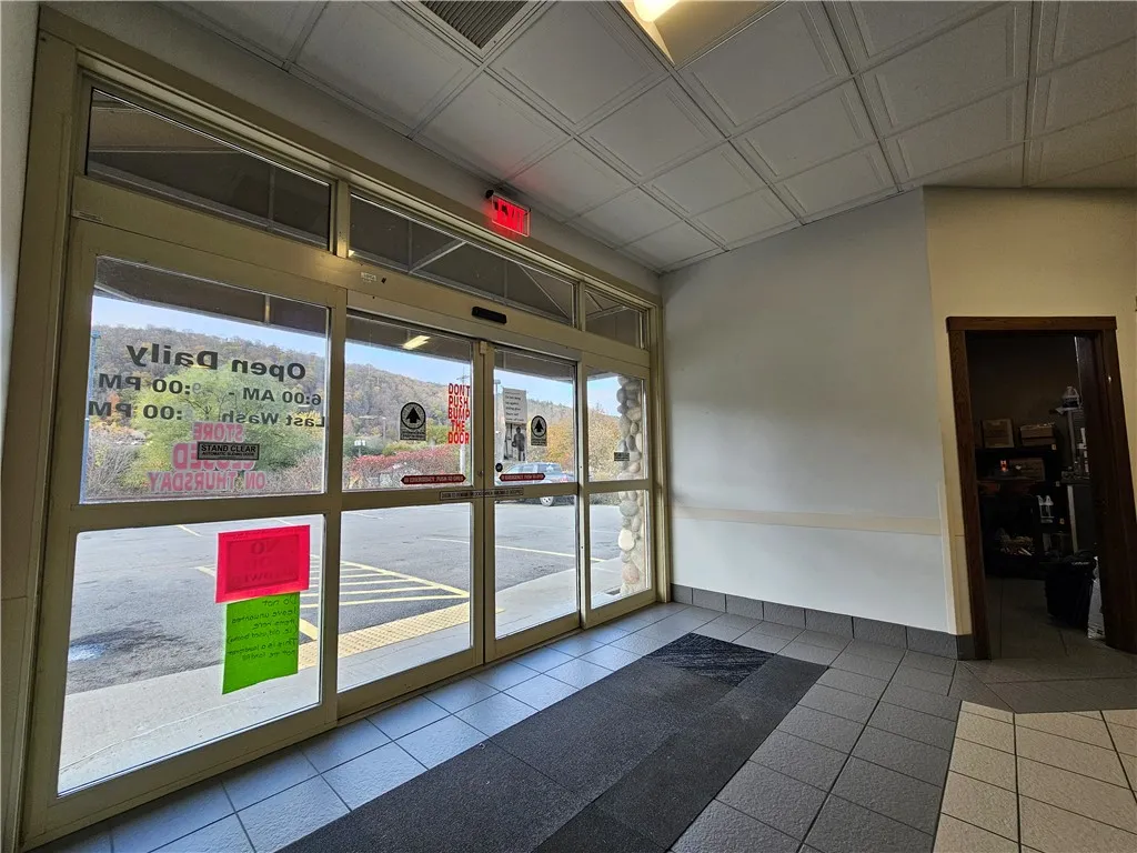 369 West Morris Street, Bath, New York 14810, Bath, New York 14810, ,Commercial Sale,For Sale,369 West Morris Street, Bath, New York 14810,0,R1647323