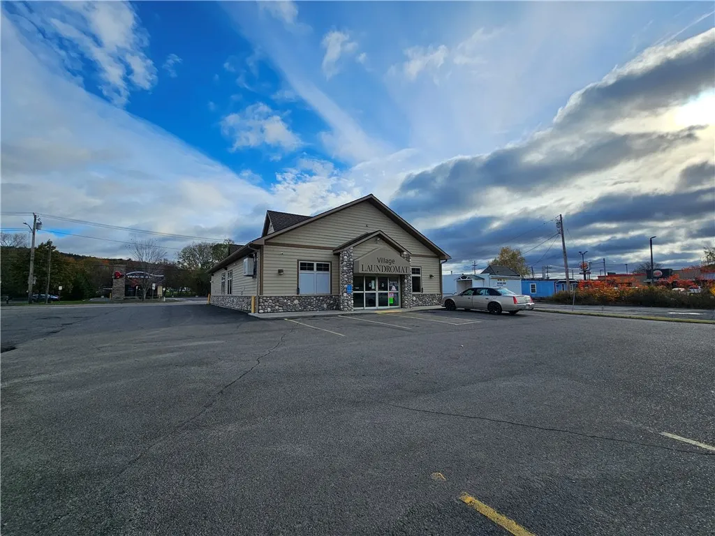 369 West Morris Street, Bath, New York 14810, Bath, New York 14810, ,Commercial Sale,For Sale,369 West Morris Street, Bath, New York 14810,0,R1647323
