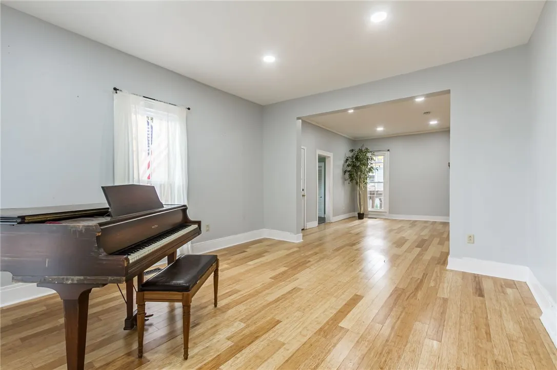 18 Monroe Street, Mendon, New York 14472, Mendon, New York 14472, 4 Bedrooms Bedrooms, 7 Rooms Rooms,2 BathroomsBathrooms,Residential,For Sale,18 Monroe Street, Mendon, New York 14472,0,R1648195