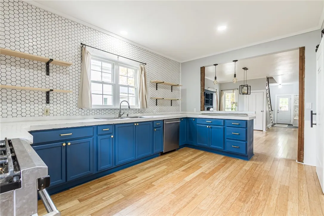 18 Monroe Street, Mendon, New York 14472, Mendon, New York 14472, 4 Bedrooms Bedrooms, 7 Rooms Rooms,2 BathroomsBathrooms,Residential,For Sale,18 Monroe Street, Mendon, New York 14472,0,R1648195